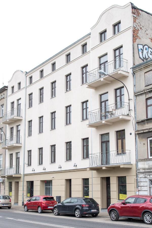 Apartment Book Fabryczna Lodz (Lodz)