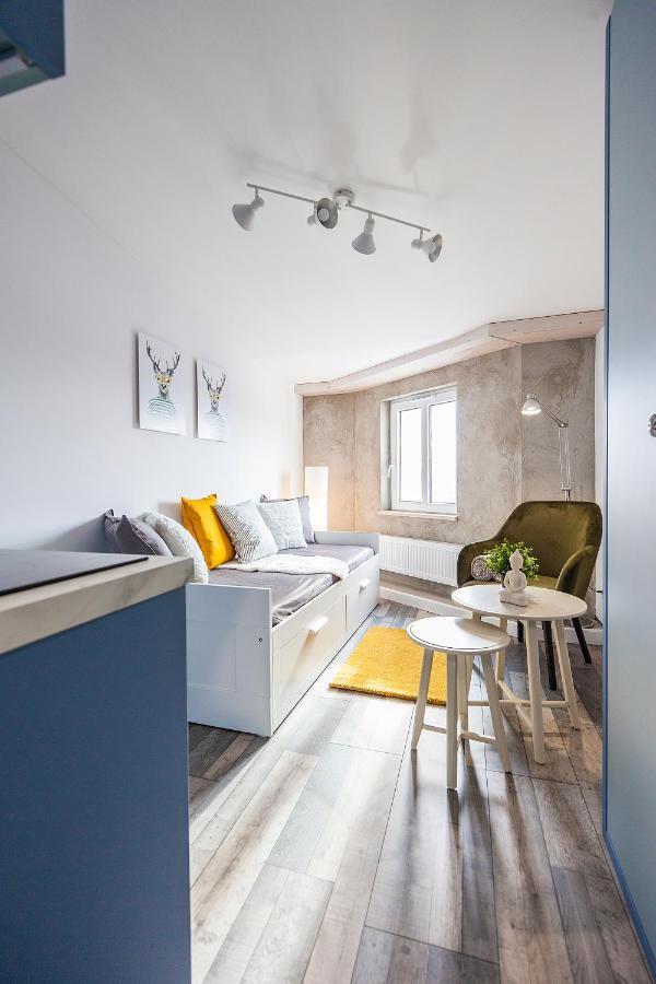 Book Fabryczna Apartment